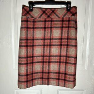 L.L. Bean NWOT Favorite Fit Plaid Wool Skirt size 6